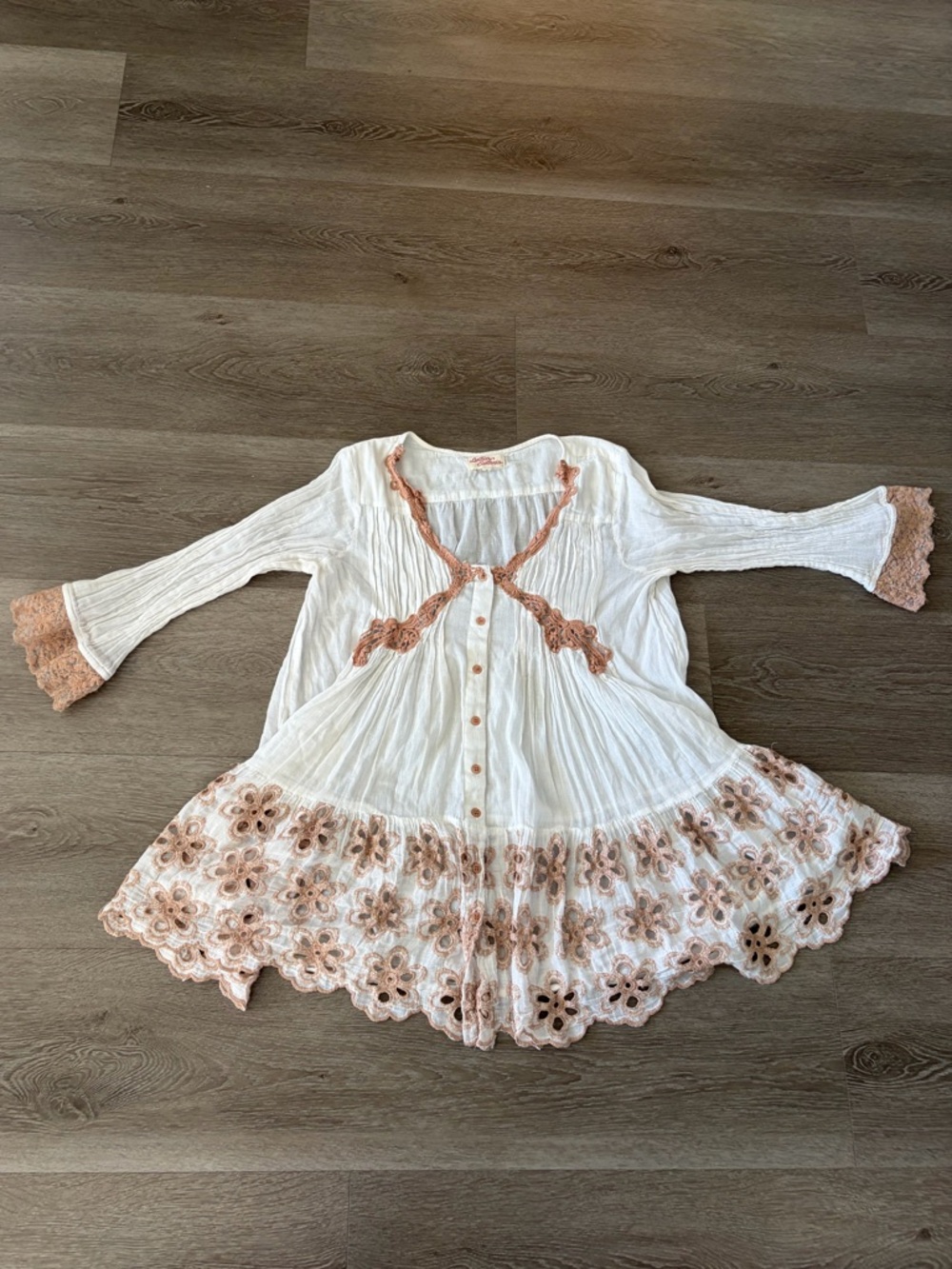Antica sartoria eyelet White Gauze‎ Tunic with Blush Crochet Trim